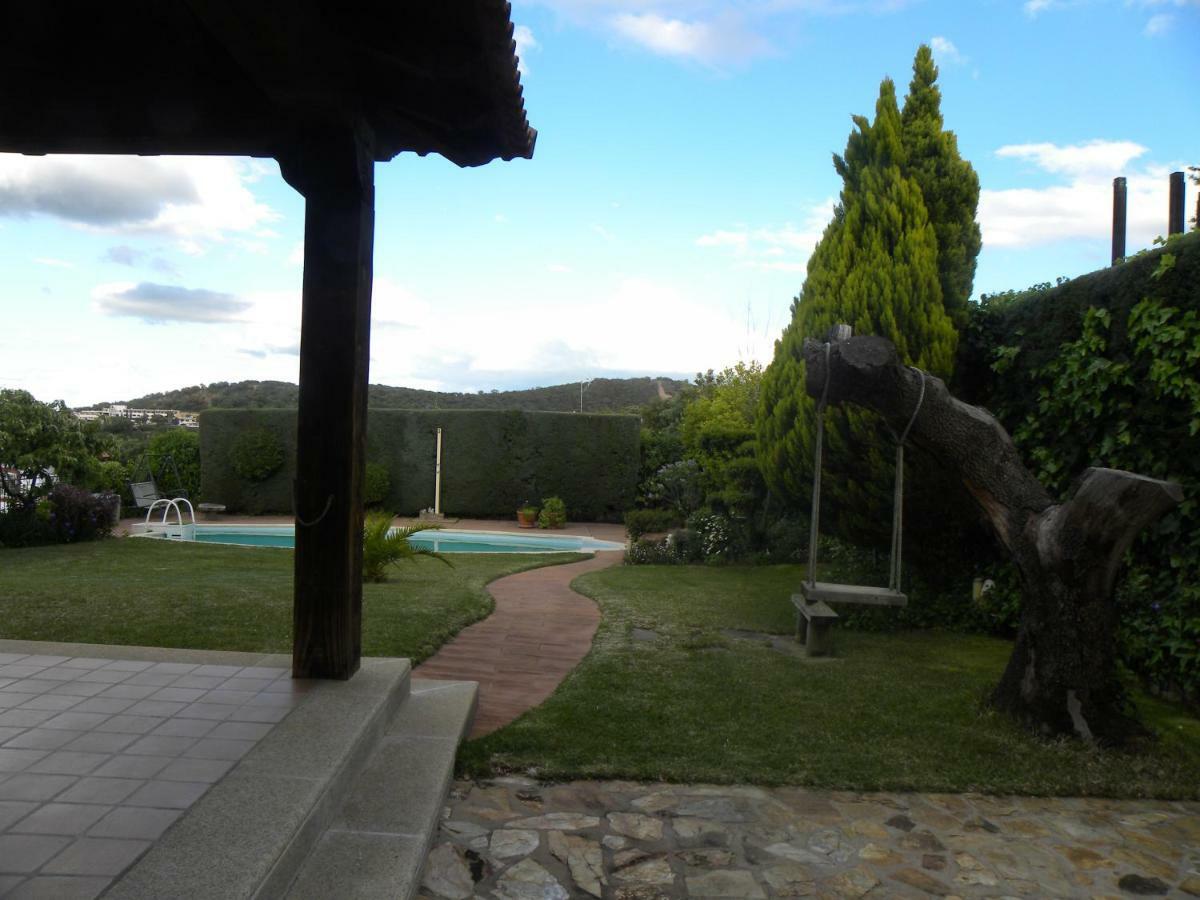Jardin De La Yedra ξενώνας Caces Εξωτερικό φωτογραφία