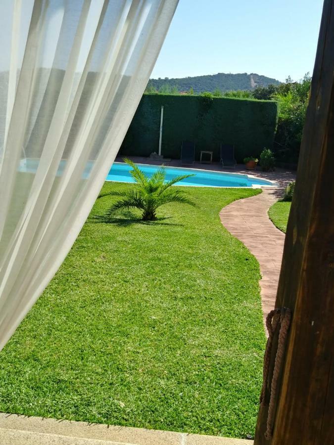 Jardin De La Yedra ξενώνας Caces Εξωτερικό φωτογραφία